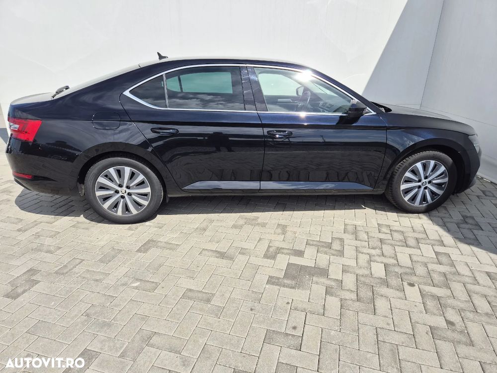 Skoda Superb 1.4 TSI PHEV Ambition - 6
