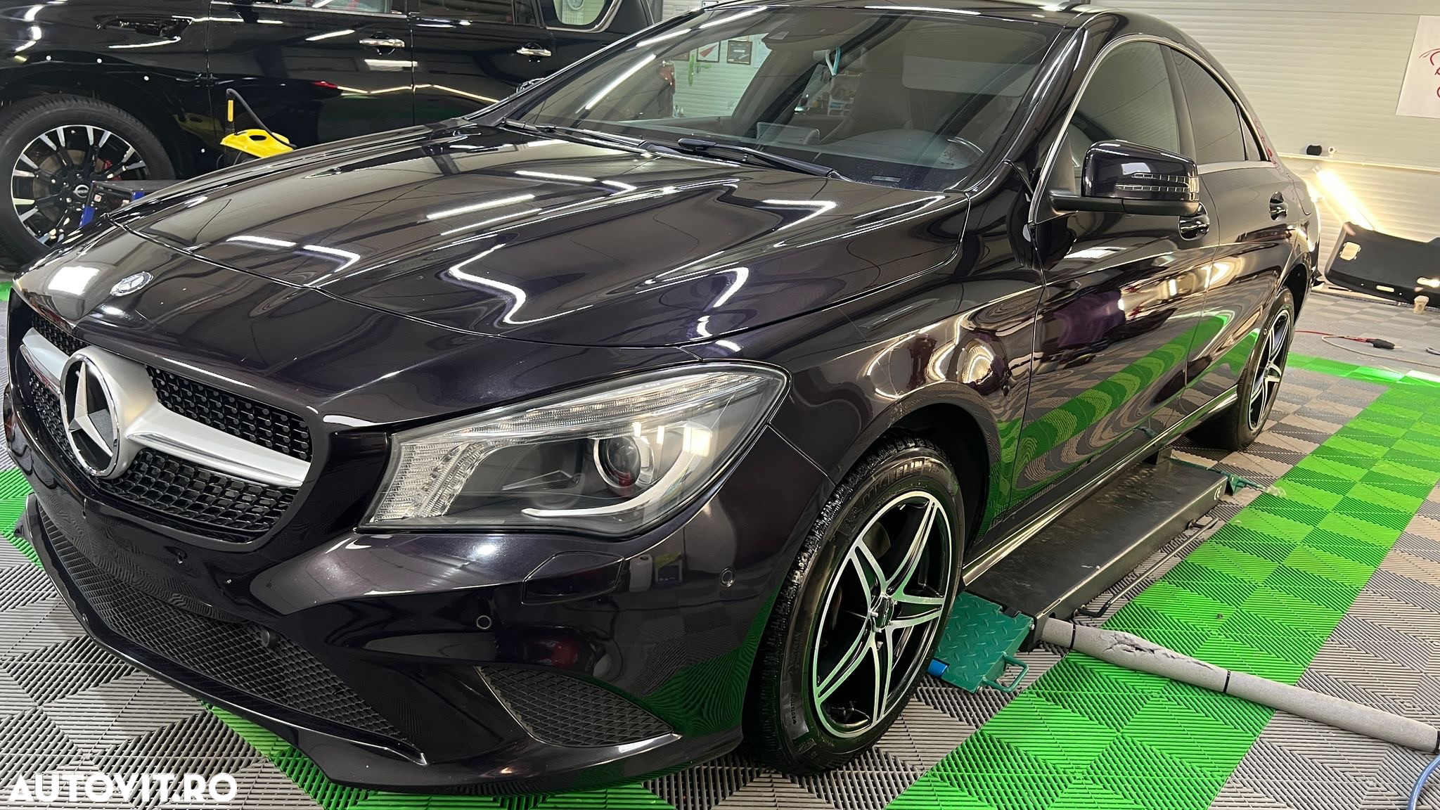 Mercedes-Benz CLA - 2
