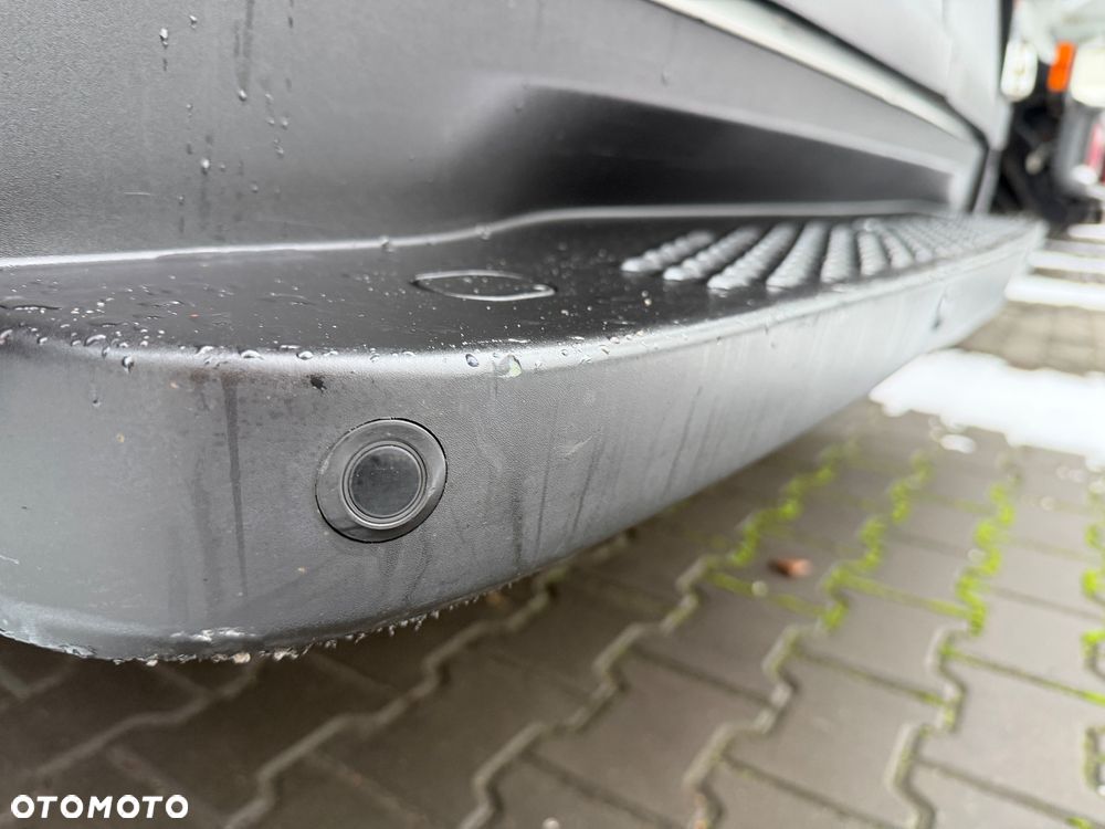 Iveco DAILY 35S16 L3H2 - 11