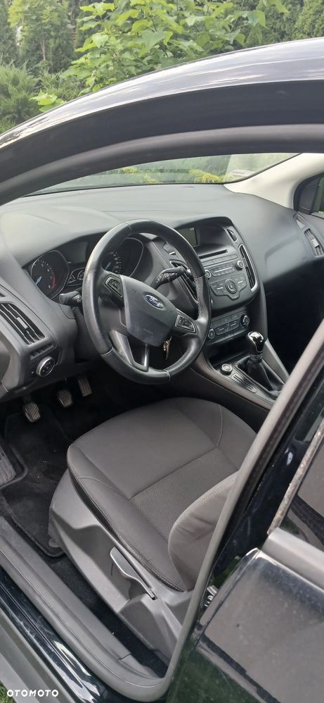 Ford Focus - 12