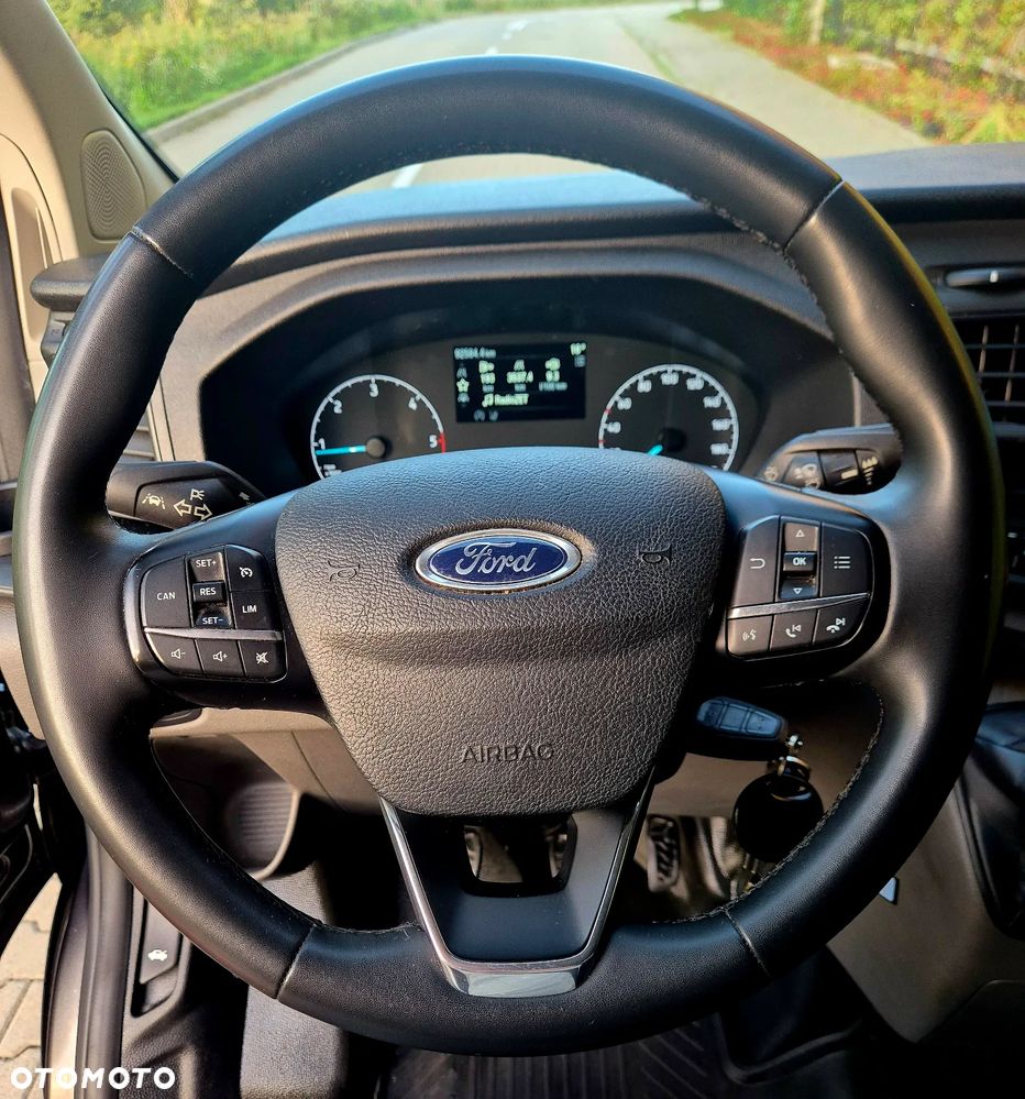 Ford Transit Custom - 27