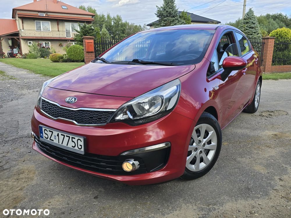 Kia Rio 1.2 L - 2