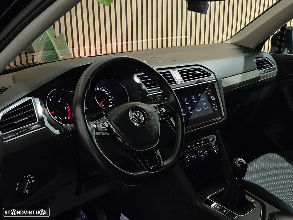 VW Tiguan Allspace 2.0 TDI Confortline - 37