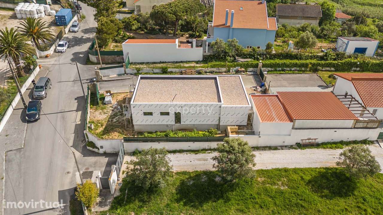 Moradia T2 Térrea no Centro de Mafra, Lisboa - Grande imagem: 4/48