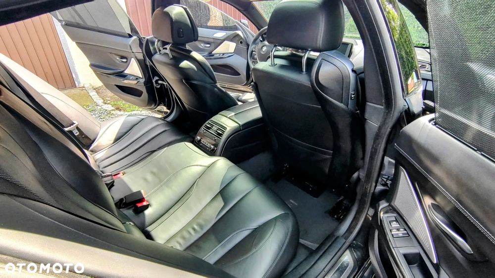 BMW Seria 6 650i - 6