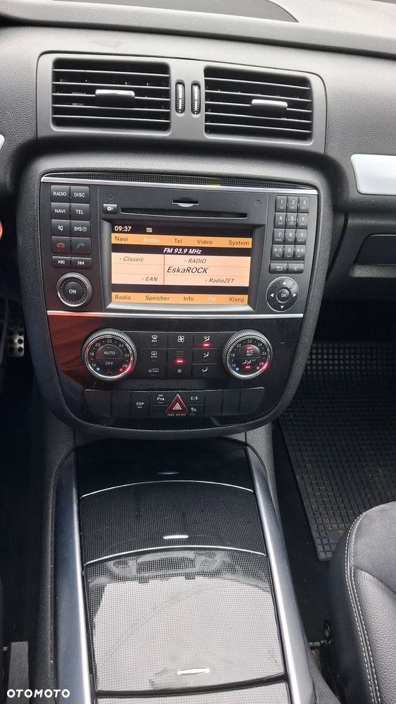 Mercedes-Benz Klasa R - 20