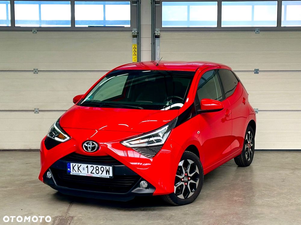 Toyota Aygo x-play connect
