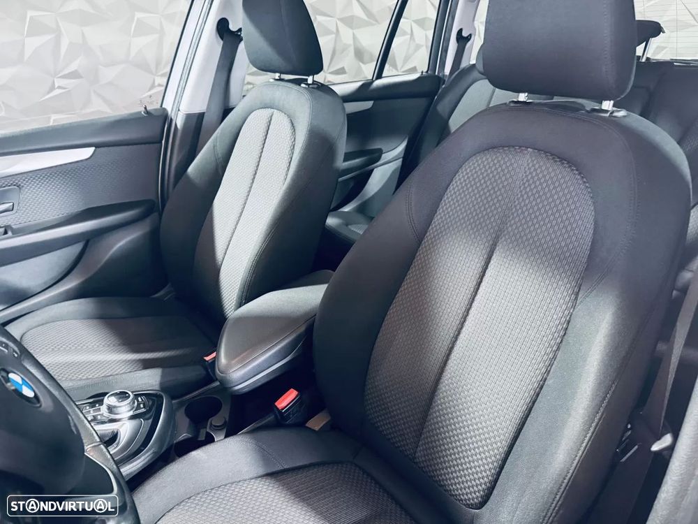 BMW 218 Gran Tourer d Aut. Luxury Line - 26