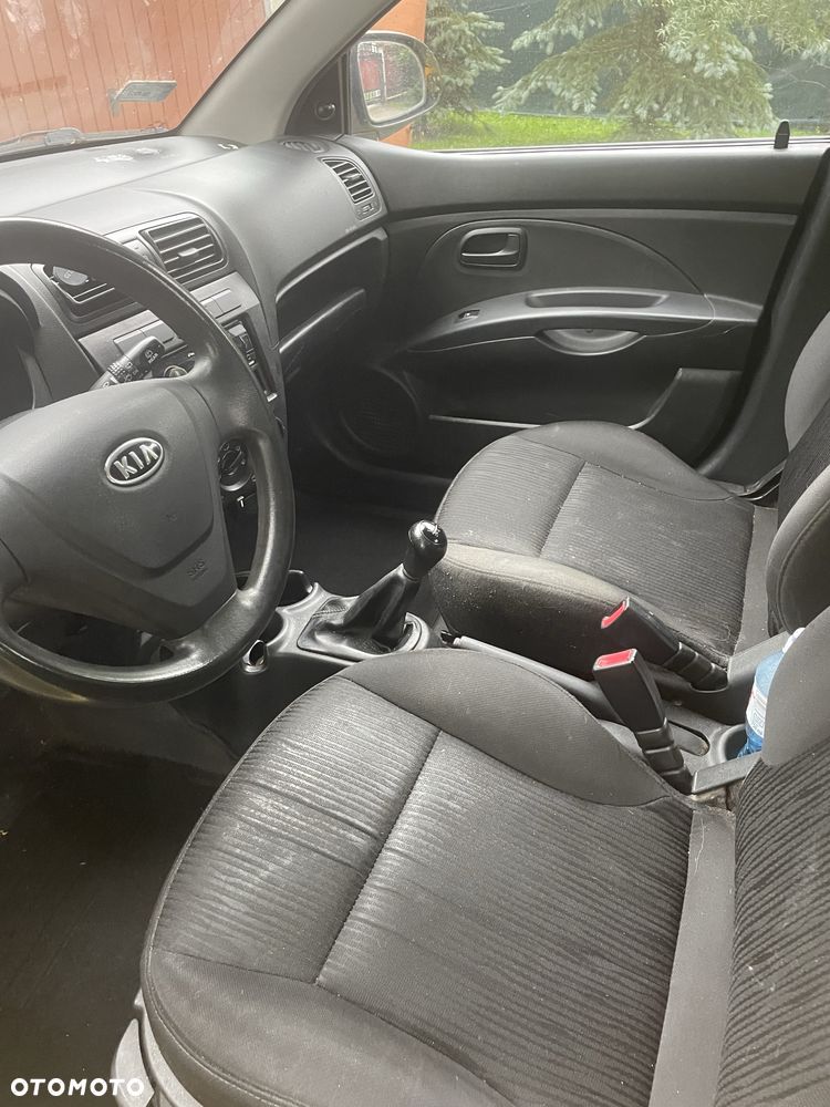 Kia Picanto - 1
