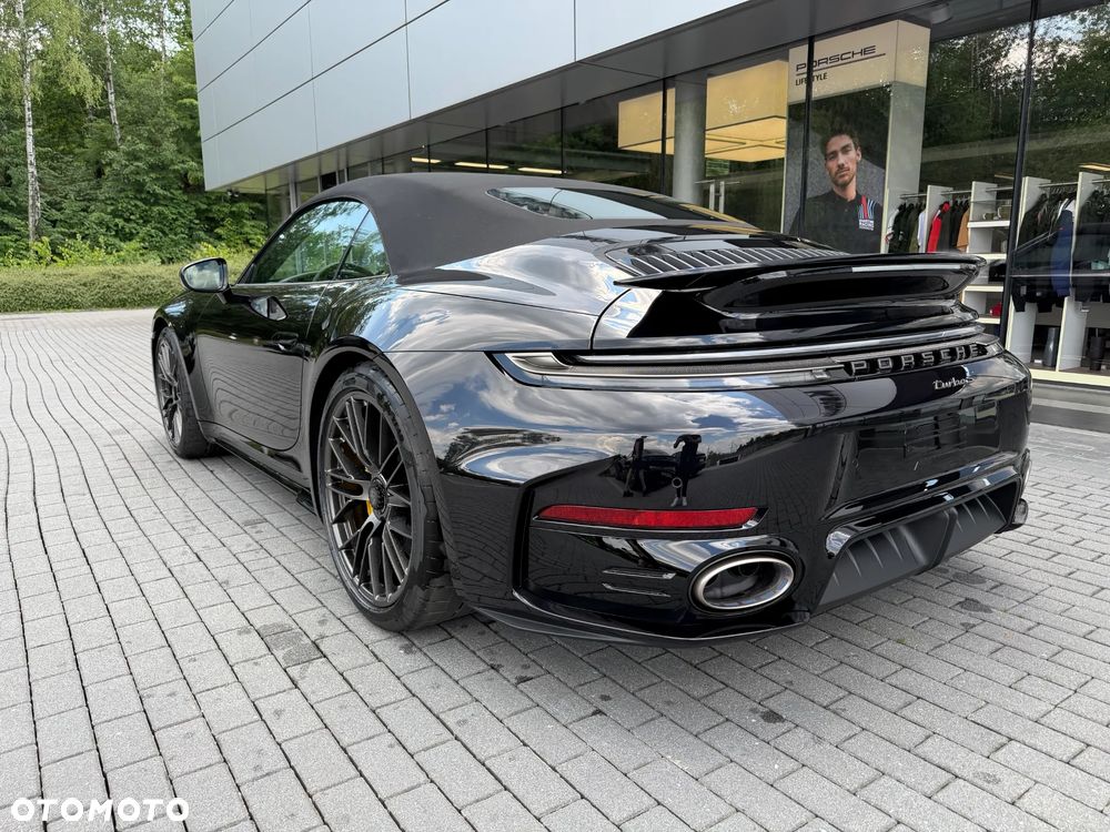 Porsche 911 Carrera Turbo S - 4