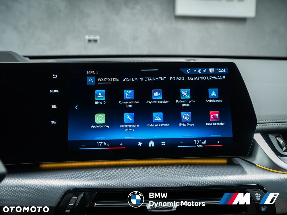 BMW X1 - 32
