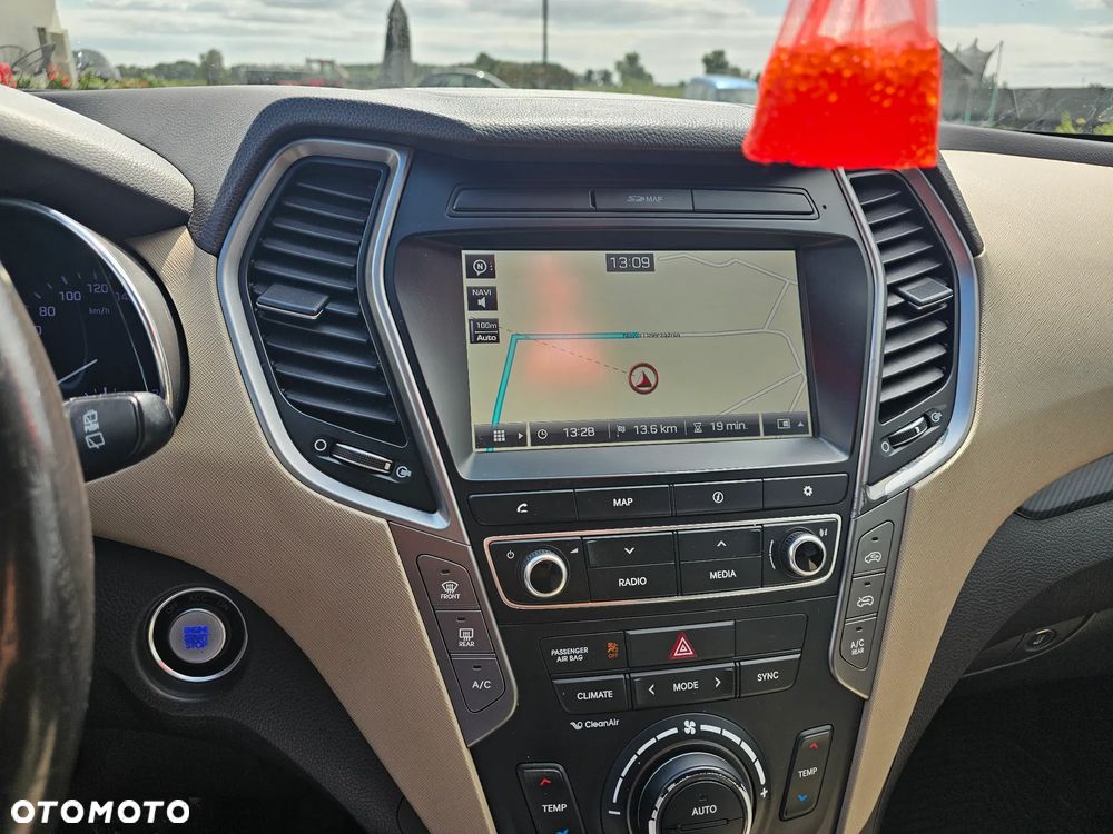 Hyundai Santa Fe 2.0 CRDi Premium 4WD - 14