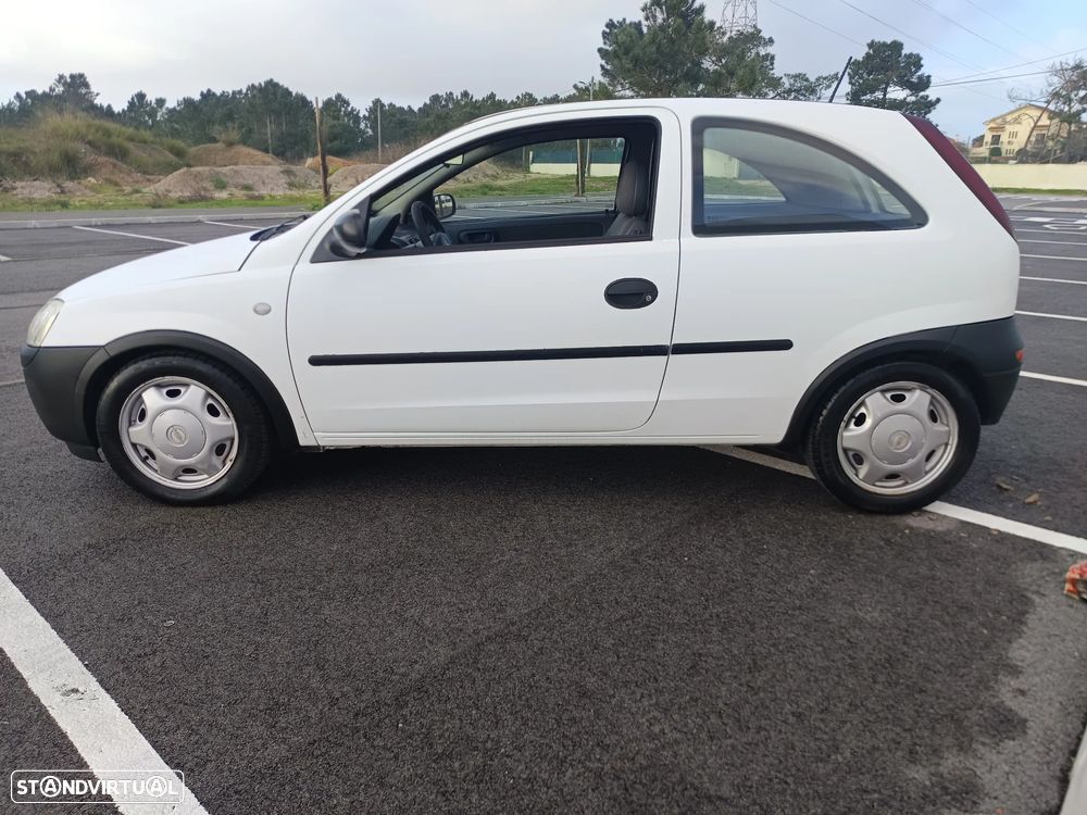 Opel Corsa 1.7 DTi - 2