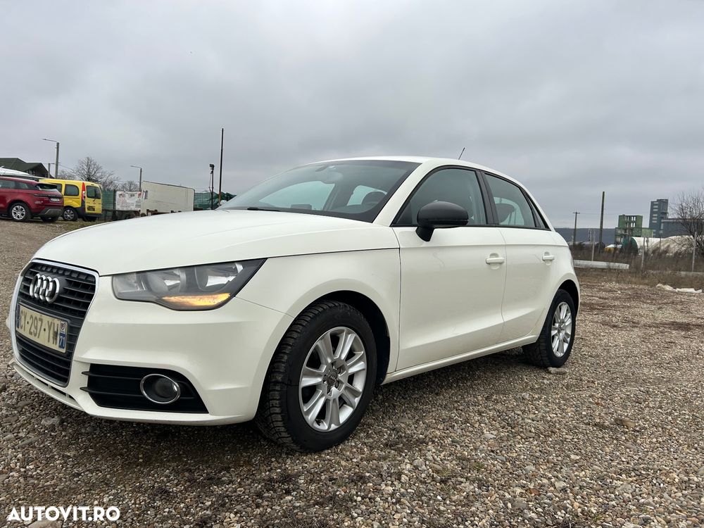 Audi A1 1.6 TDI ack Attraction - 20