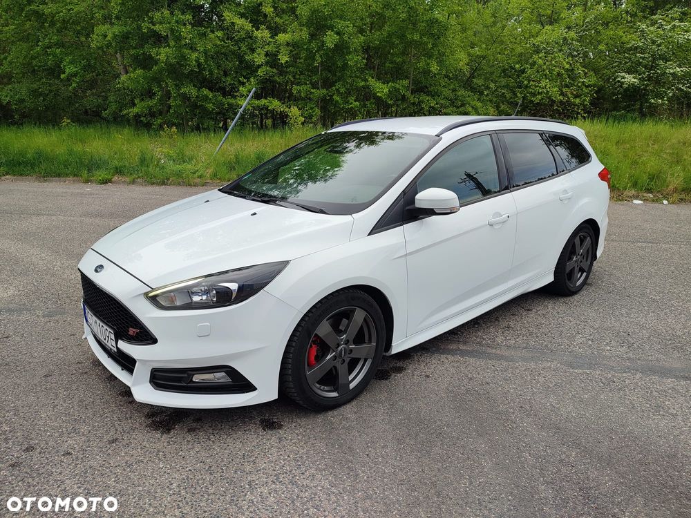 Ford Focus ST - 1