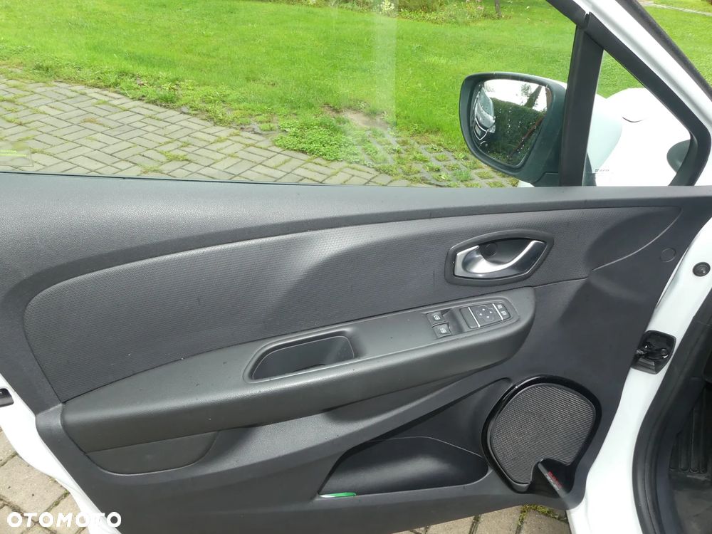 Renault Clio 0.9 Energy TCe Limited - 22