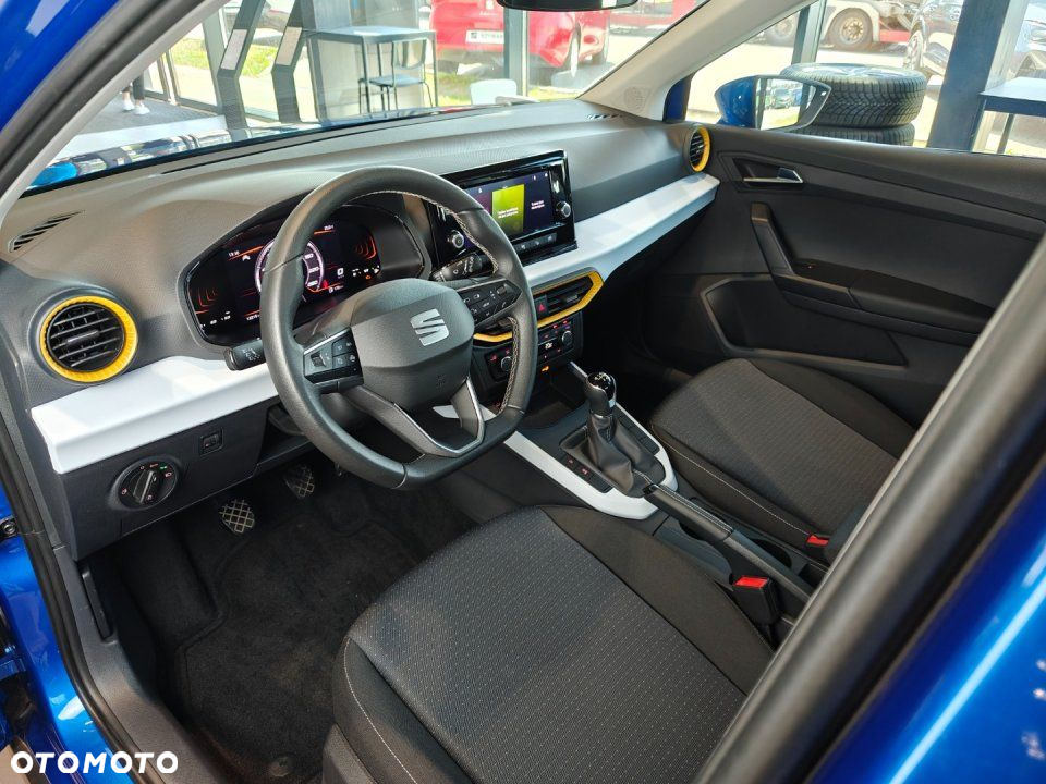 Seat Arona - 13