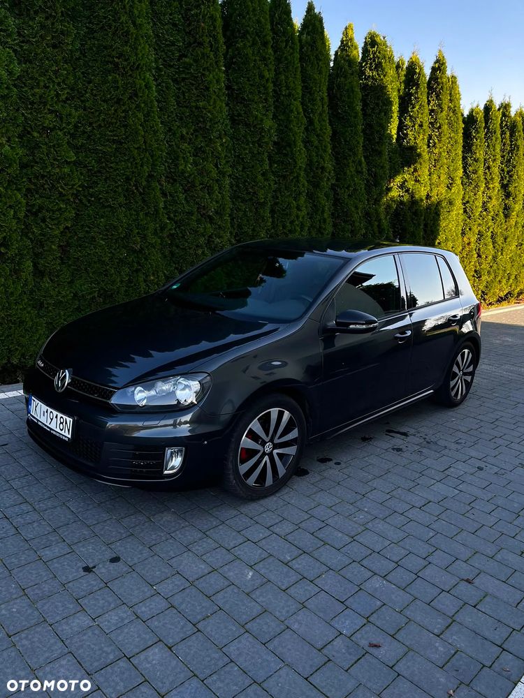 Volkswagen Golf - 4