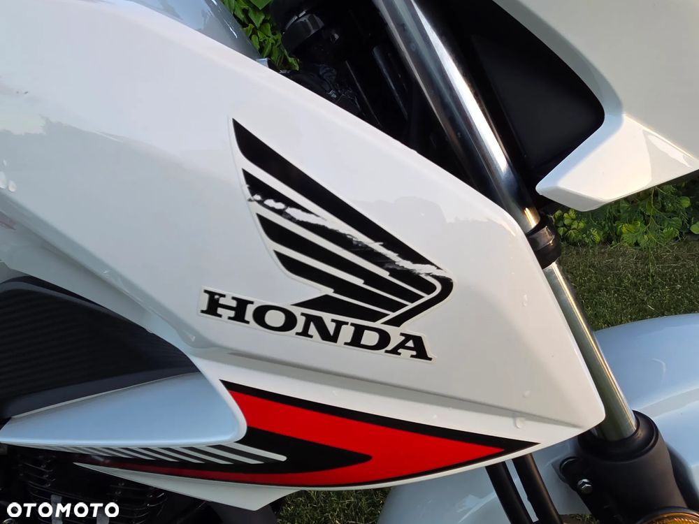 Honda CB - 8