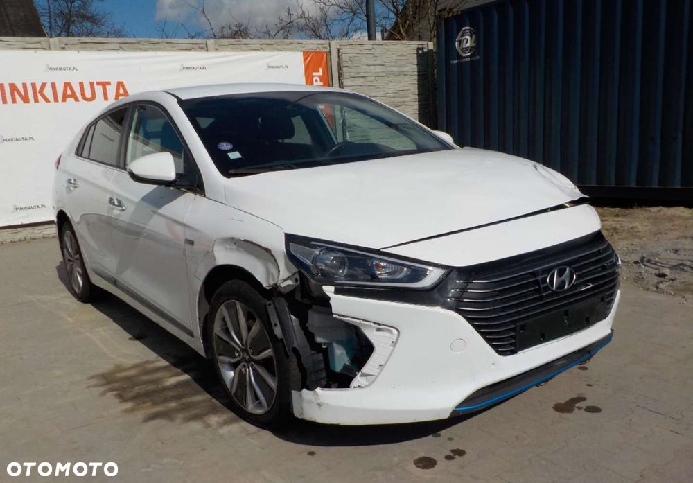 Hyundai IONIQ - 1