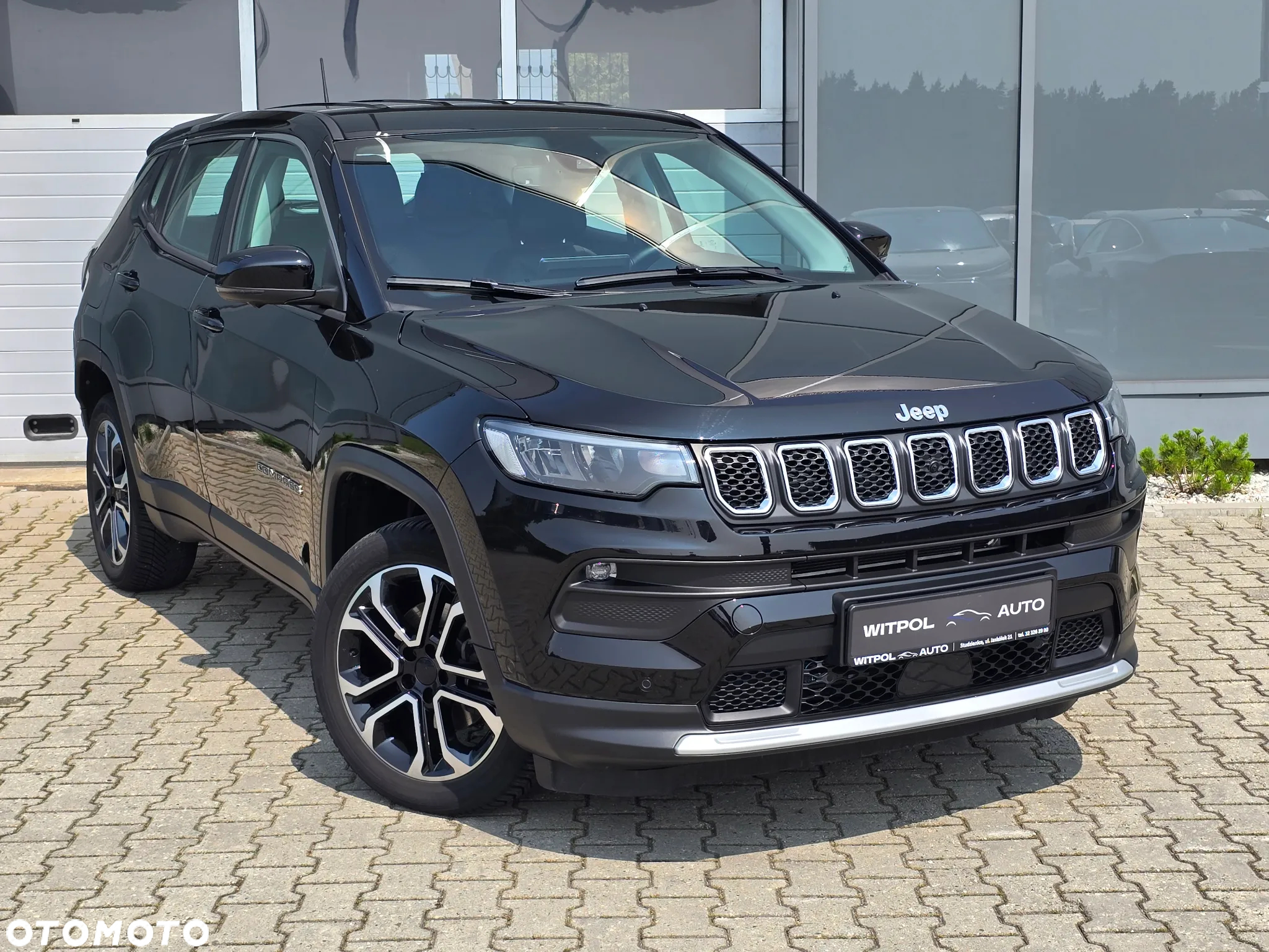 Jeep Compass - 2