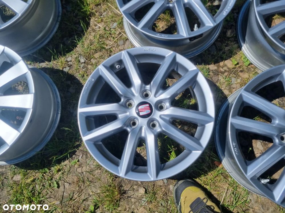 VW GOLF ,SEAT LEON 3,AUDI a3 ,SKODA alu 6,5X16 ET54 5X112 super stan - 6