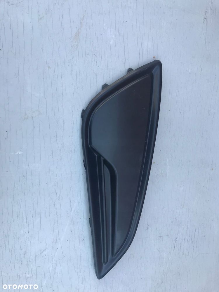 Hyundai i40 zaślepka halogenu - 1