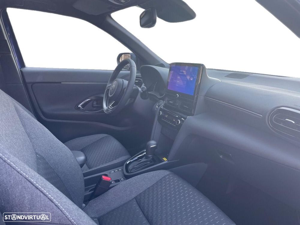 Toyota Yaris Cross 1.5 HDF Square Collection - 11