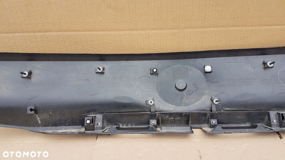 blenda klapy bagażnika nissan leaf ii 17- - 8