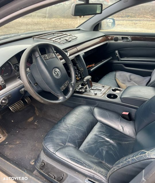 Dezmembrez Volkswagen VW Phaeton 1 [2002 - 2008] Sedan 3.2 AT (241 hp - 14