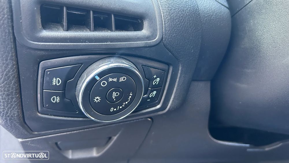 Ford Focus - 16