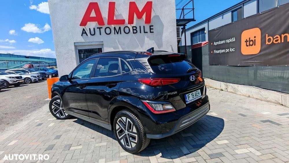 Hyundai KONA - 9