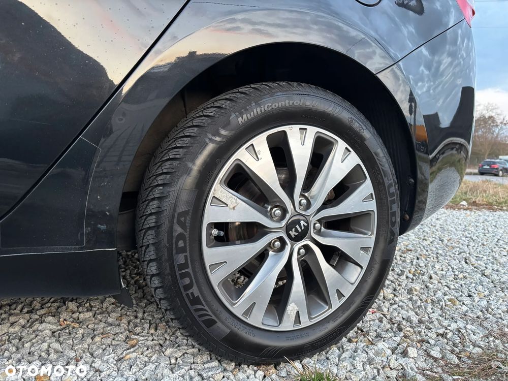 Kia Ceed 1.6 CRDi 136 ISG Platinum Edition - 28