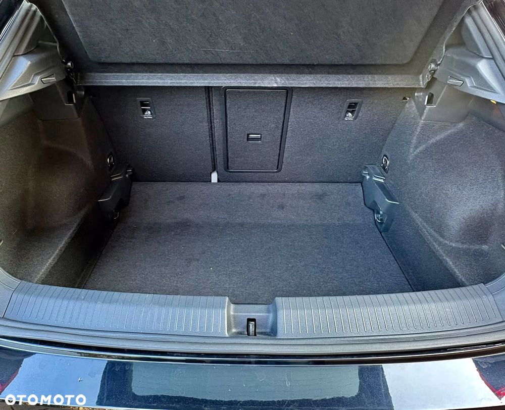 Volkswagen T-Roc 2.0 TDI SCR DSG R-Line - 13