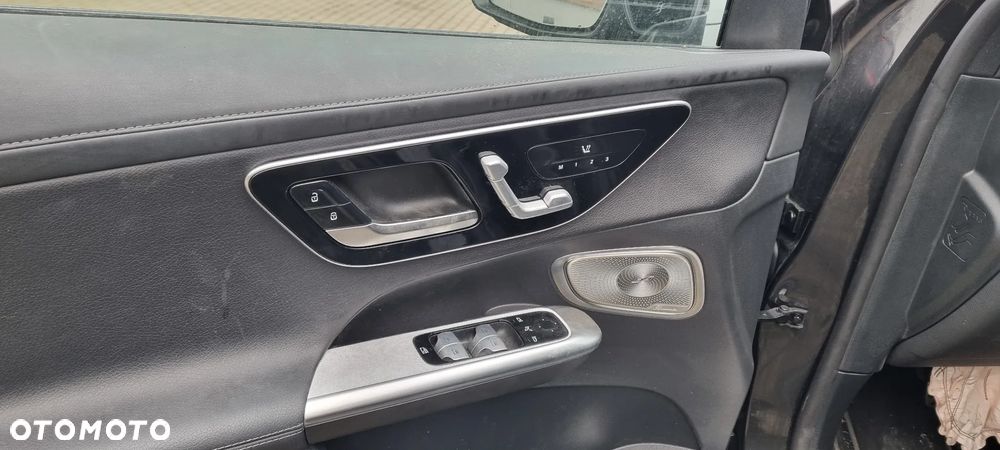 Mercedes-Benz GLC 300 de 4Matic 9G-TRONIC AMG Line Plus - 10