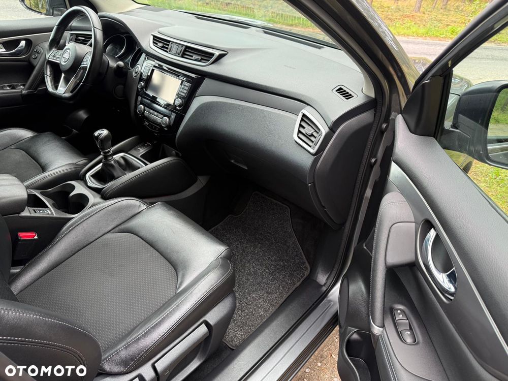 Nissan Qashqai - 11
