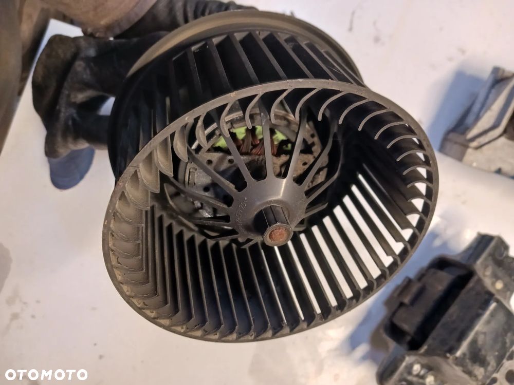 Dmuchawa wentylator nawiewu kabiny rezystor opornica jeż Visteon 6G9T-19E624-AD KOMPLET Ford Mondeo mk4 - 4