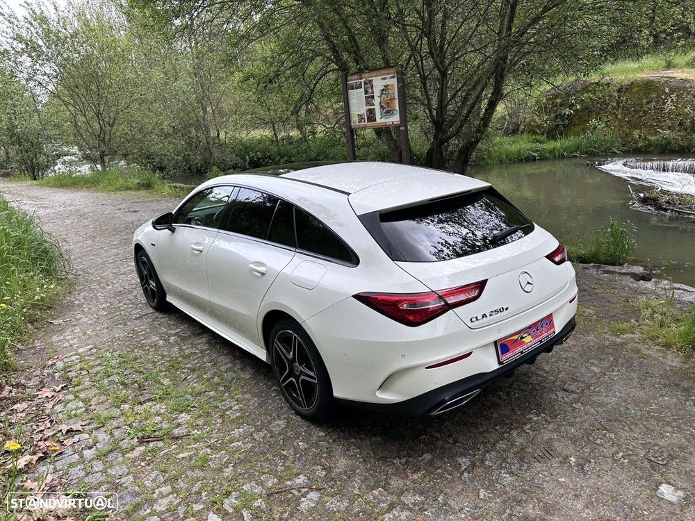 Mercedes-Benz CLA 250 e Shooting Brake AMG Line - 8