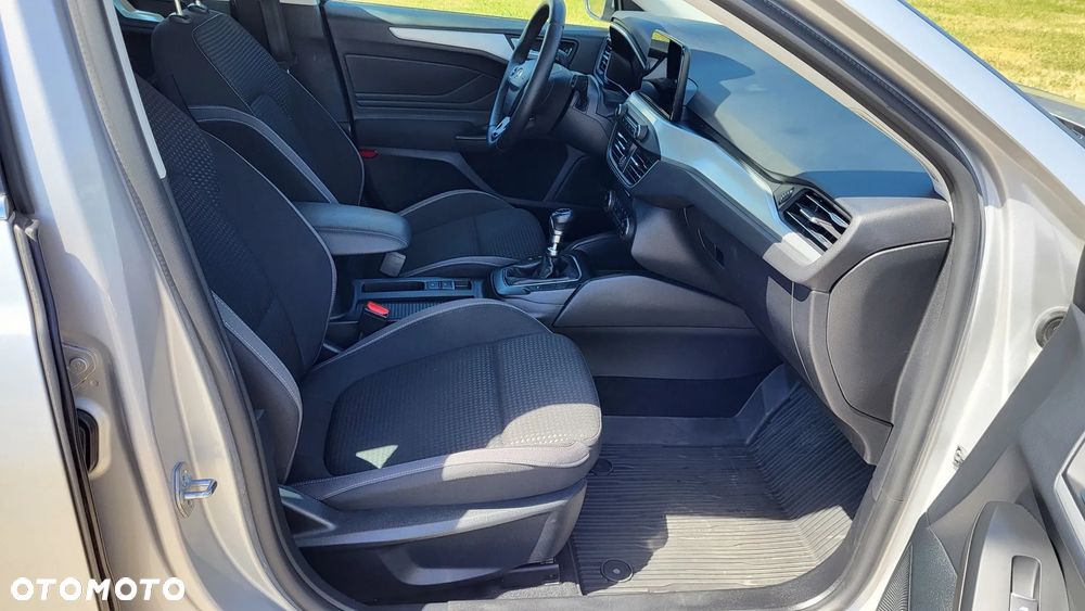 Ford Focus 1.5 EcoBlue Connected - 18