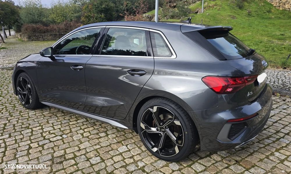 Audi A3 Sportback 2.0 TDI S-line S tronic - 4