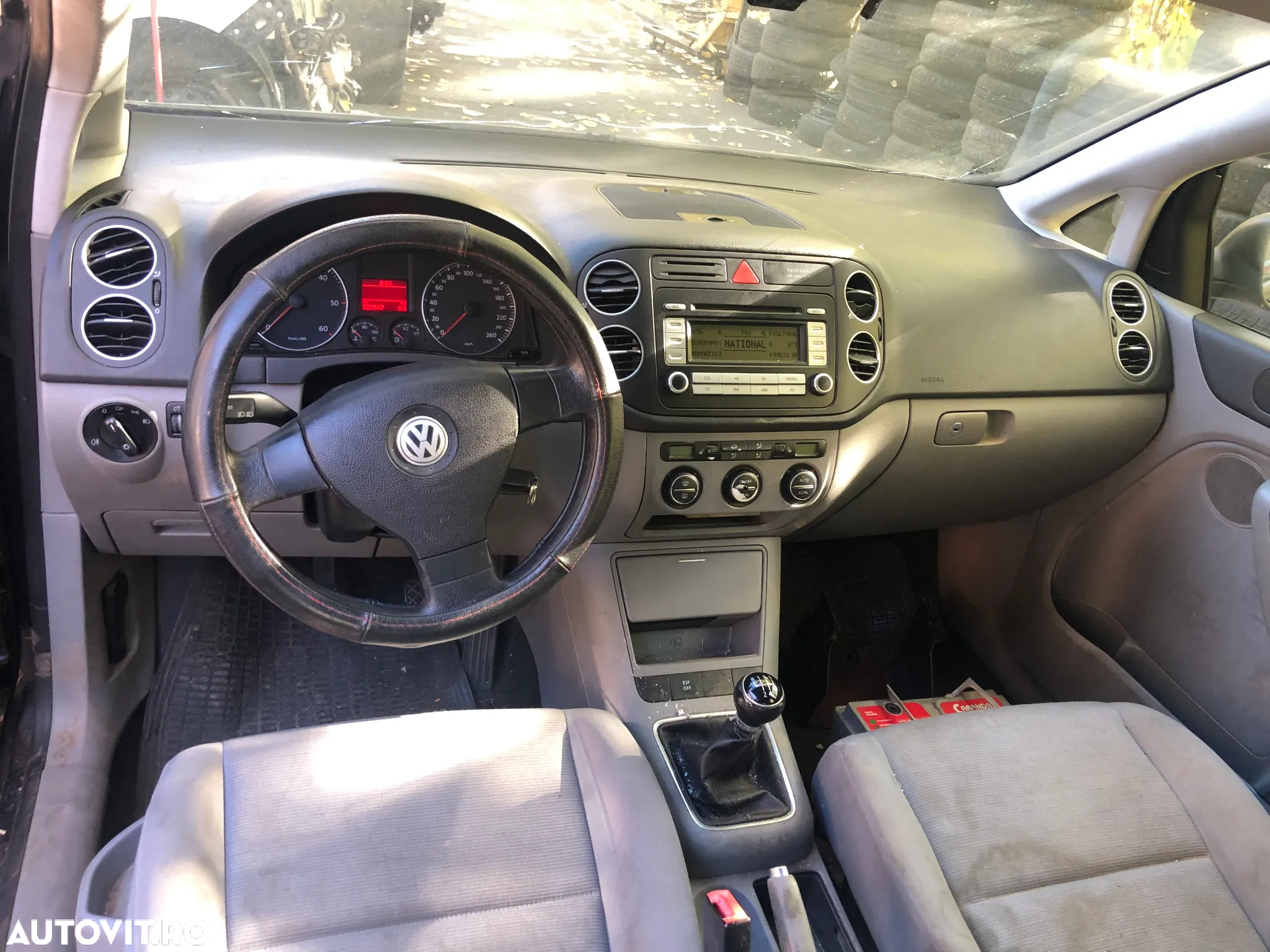 Dezmembrez VW Volkswagen Golf 5 plus negru 1.9 TDI cod BXE - 8