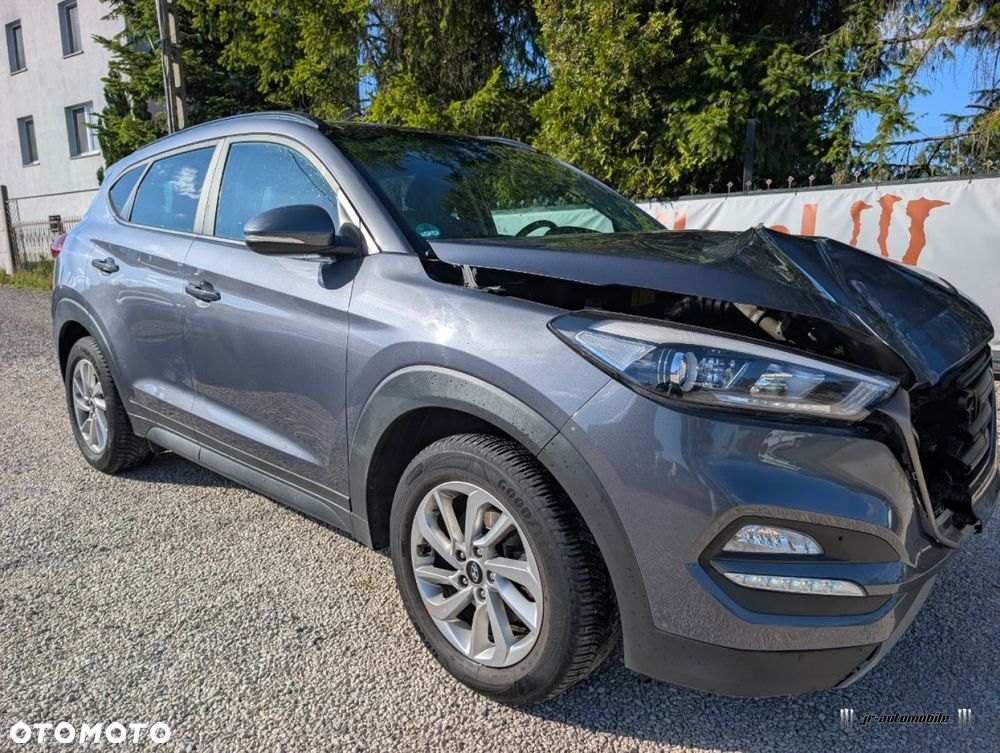 Hyundai Tucson - 2