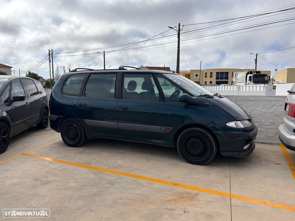 Renault Espace RT 2.2 dT - 1