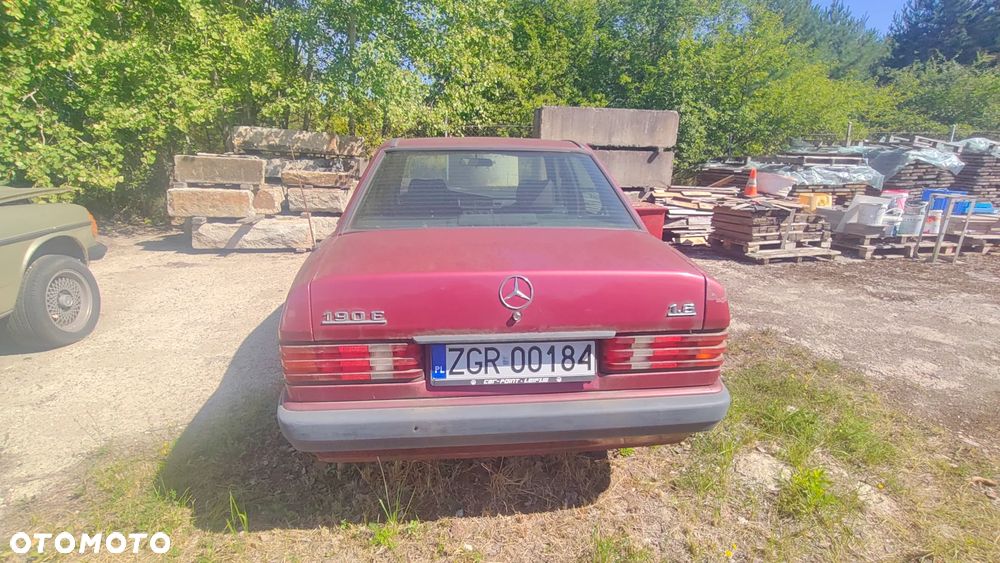 Mercedes-Benz W201 (190) - 14