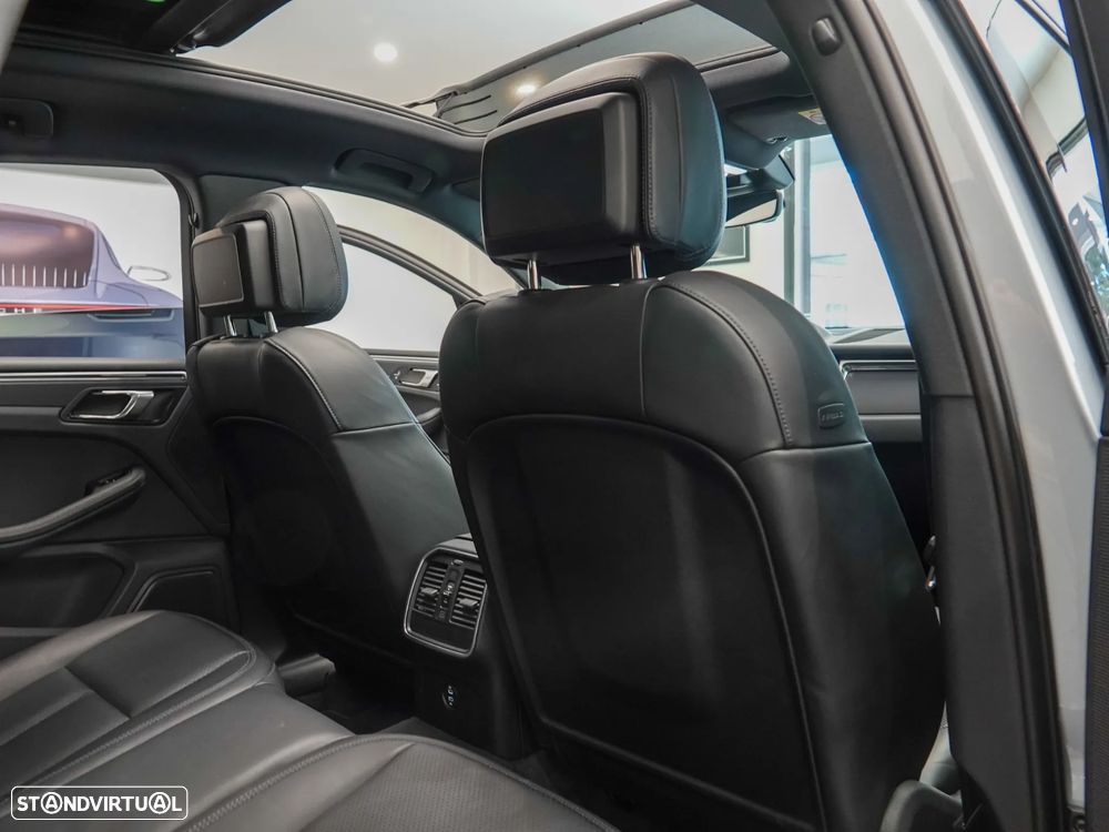Porsche Macan 2.0T - 42