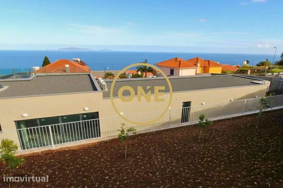 Moradia T3 térrea com piscina e vista mar definitiva - Grande imagem: 2/13