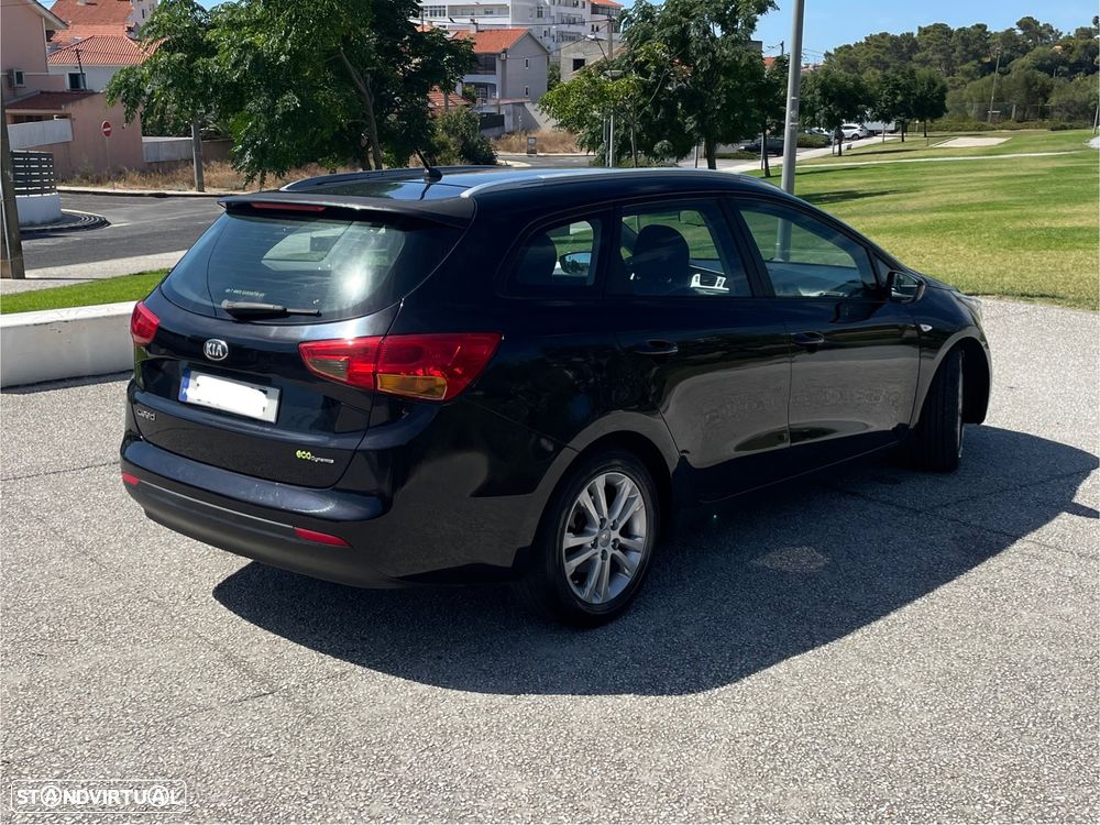 Kia Ceed SW 1.4 CRDi ECO - 19