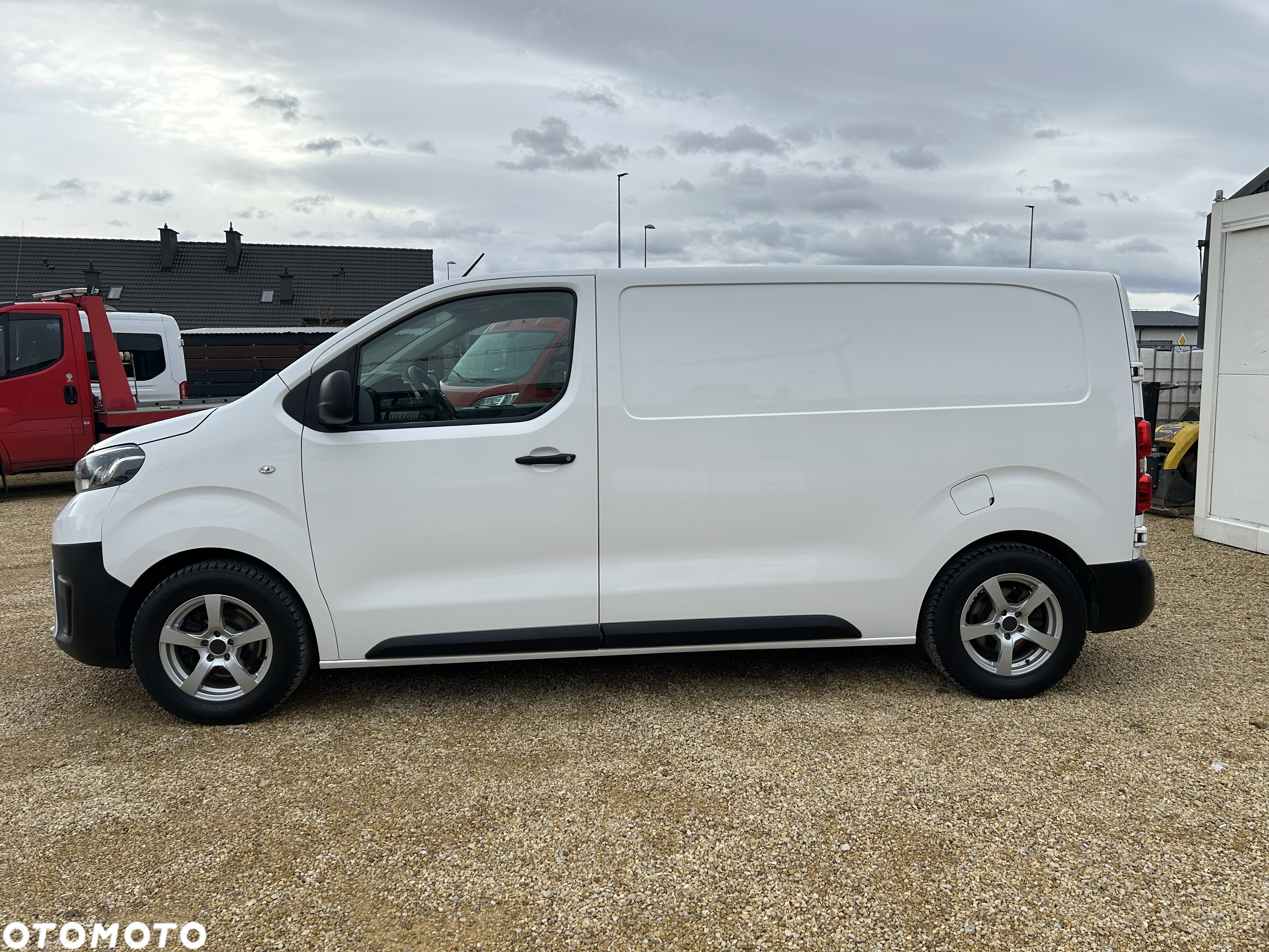 Toyota PROACE - 3