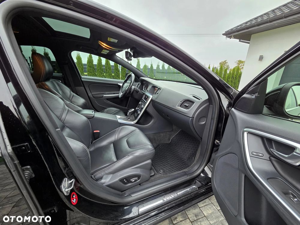 Volvo S60 T5 Drive-E Summum - 8