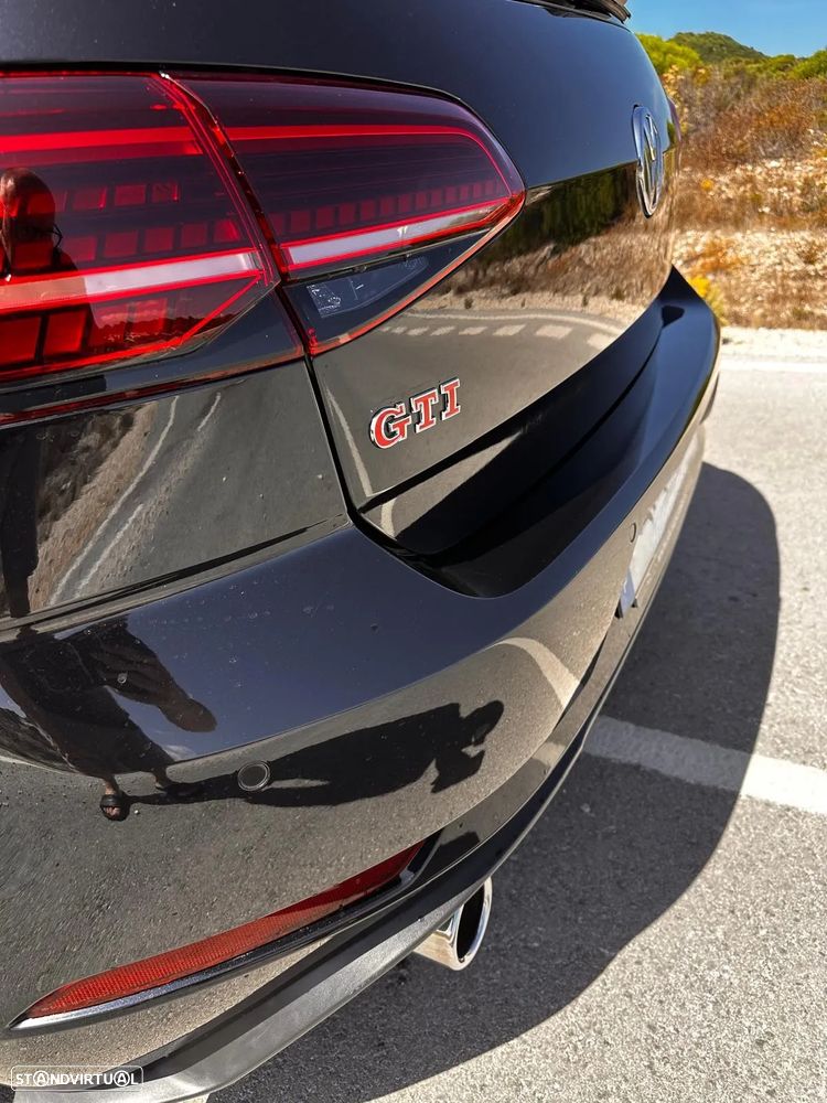 VW Golf GTI 2.0 TSI OPF DSG Performance - 4